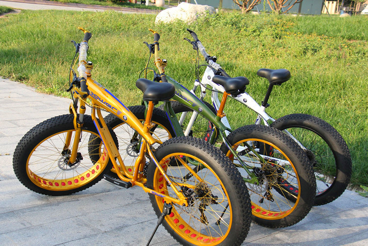 26寸雪地車超寬輪胎山地車 越野、沙灘與冰雪的全能伙伴